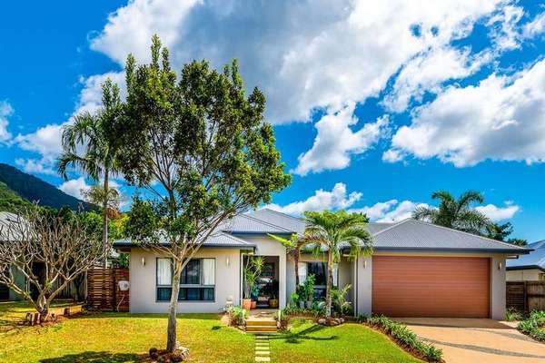 30 Tyrconnell Cr, Redlynch - Thumbnail 2