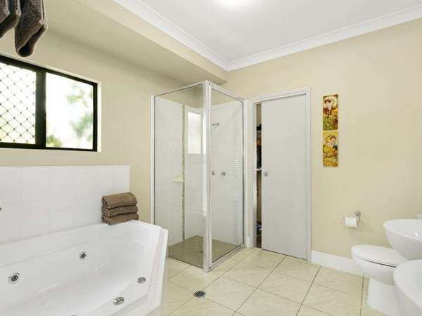 5 Chandra Cl, Redlynch - Thumbnail 7