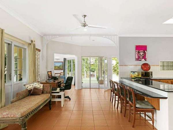 2 Mangosteen Close, Smithfield - Thumbnail 4