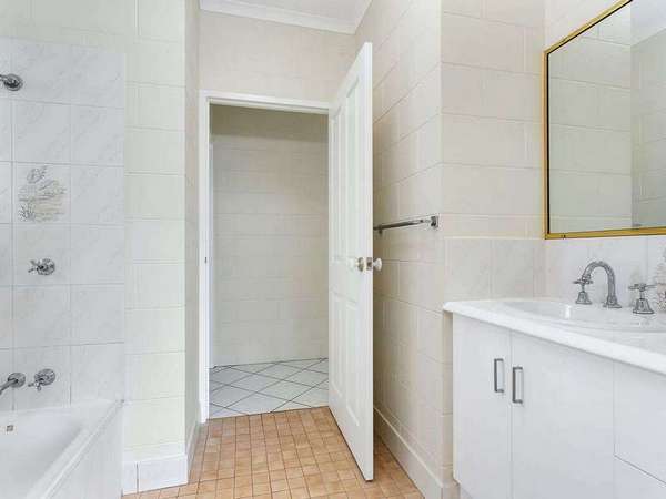 17 Ebony St, Redlynch - Thumbnail 7