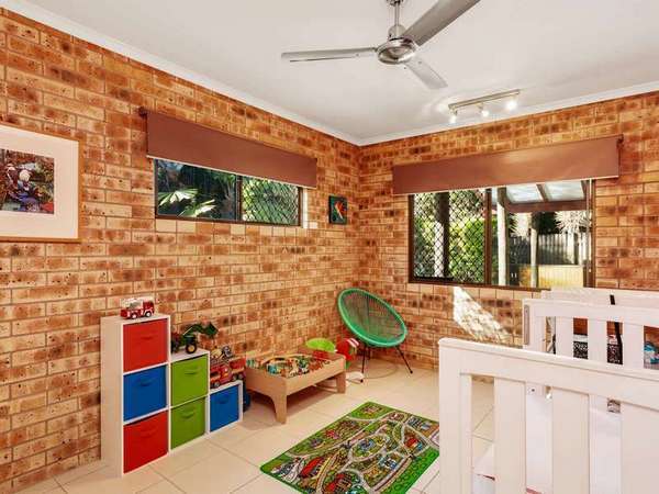 166 Harvey Rd, Redlynch - Thumbnail 8