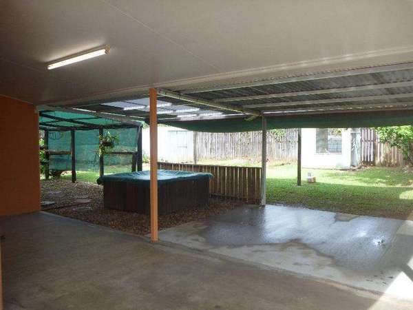 122 Timberlea Drive, Bentley Park - Thumbnail 5