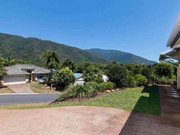25 Fairley Street, Redlynch - Thumbnail 2