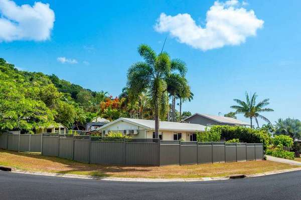 8 Baway Close, Caravonica - Thumbnail 2