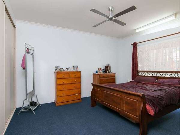 13 Ethel Close, Redlynch - Thumbnail 6
