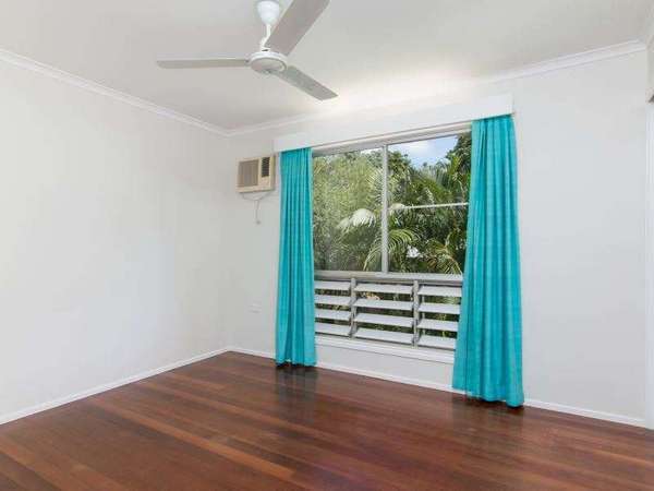26 Knight Road, Smithfield - Thumbnail 3