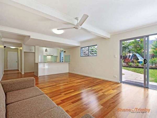 210 Greenslopes St, Edge Hill - Thumbnail 4