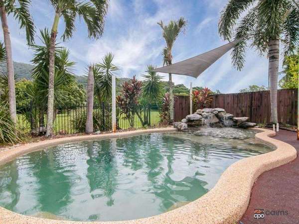 13 Kalyan Close, Caravonica - Thumbnail 2