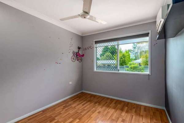 8 Baway Close, Caravonica - Thumbnail 4