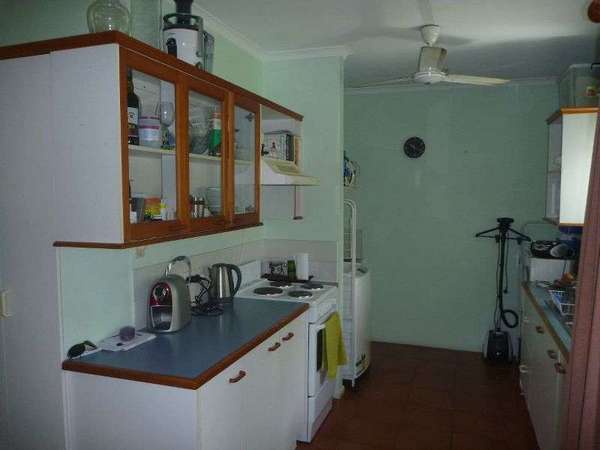 2 Lake Placid Road, Caravonica - Thumbnail 5
