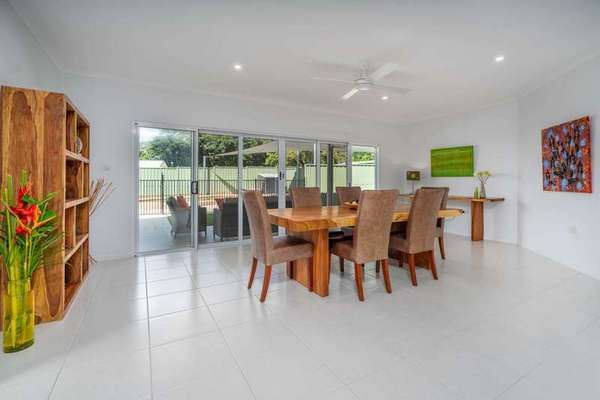 21 Michaelangelo Drive, Redlynch - Thumbnail 5