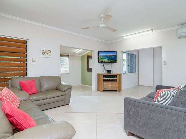 20 Tallow Wood Close, Redlynch - Thumbnail 4