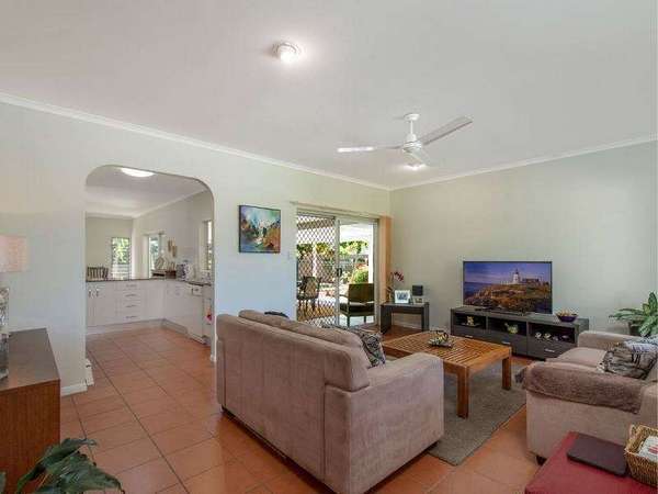 21 Knight Road, Smithfield - Thumbnail 4