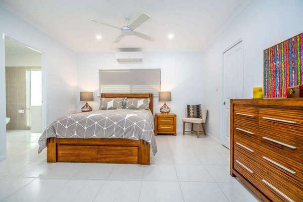 21 Michaelangelo Drive, Redlynch - Thumbnail 8