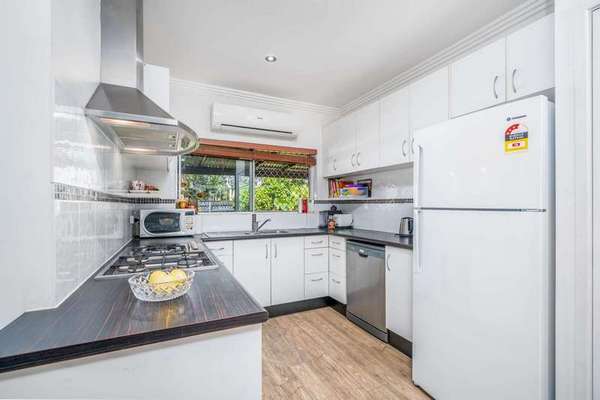6/2-6 Lake Placid Road, Caravonica - Thumbnail 3