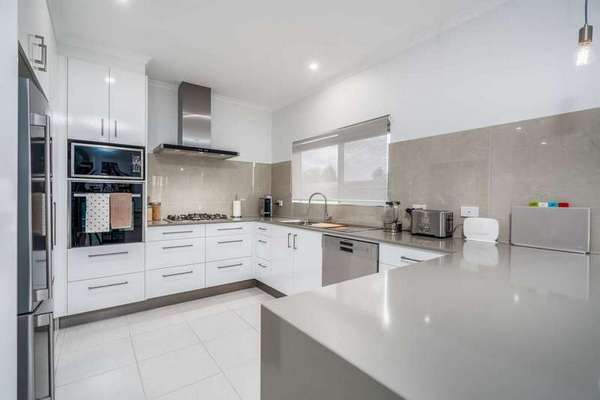 21 Michaelangelo Drive, Redlynch - Thumbnail 3