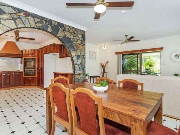 31 Cumberland Avenue, Smithfield - Thumbnail 8