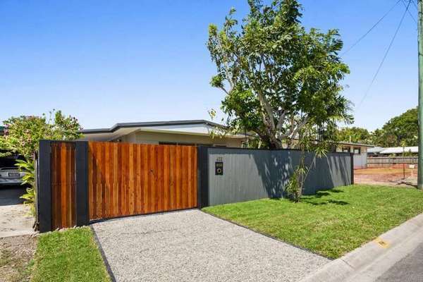 432 Varley Street, Yorkeys Knob - Thumbnail 3