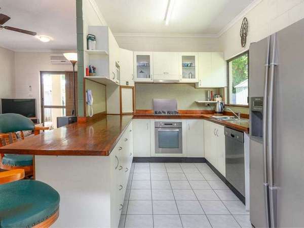27 Carramar Crescent, Caravonica - Thumbnail 4