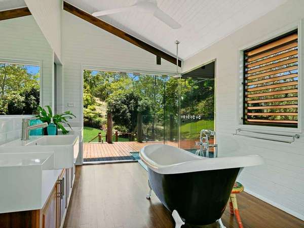 14-16 Esterina Close, Redlynch - Thumbnail 7