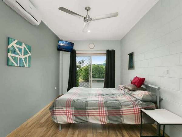 44 Ebony St, Redlynch - Thumbnail 7