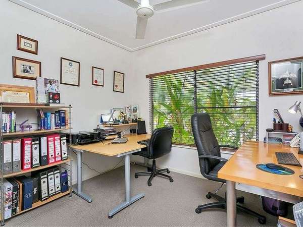 15 Ashwood Circuit, Smithfield - Thumbnail 6