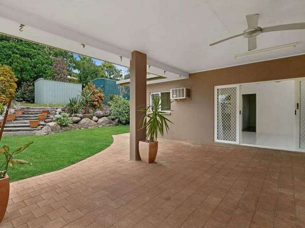 13 Albizia Cl, Redlynch - Thumbnail 8