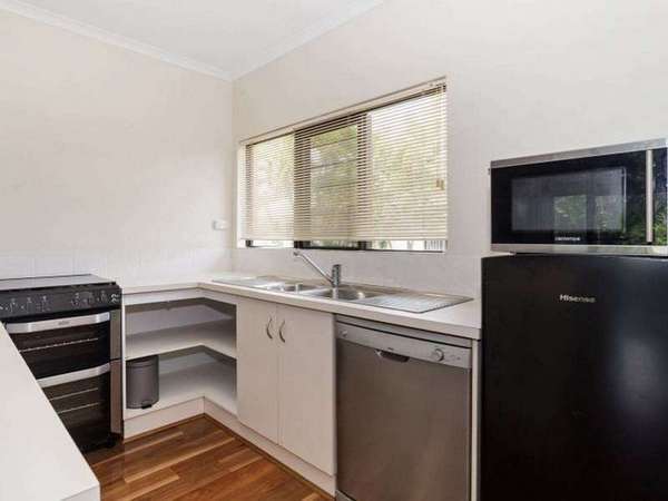 3/13 Amphora Street, Palm Cove - Thumbnail 4