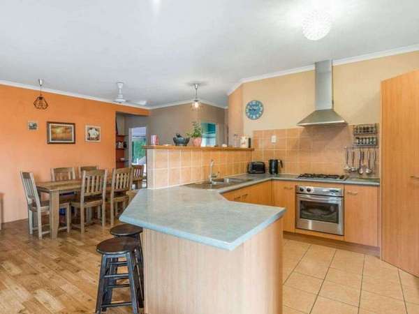 12 Acmena Close, Redlynch - Thumbnail 4