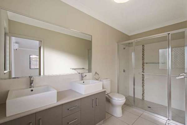 33 Hodkinson St, Redlynch - Thumbnail 4