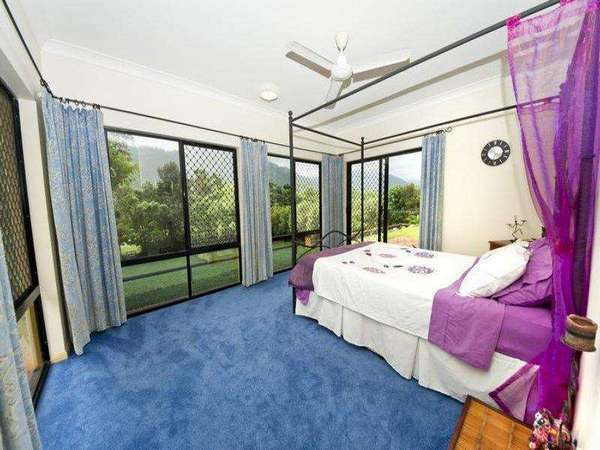 30 Chirio Drive, Redlynch - Thumbnail 4