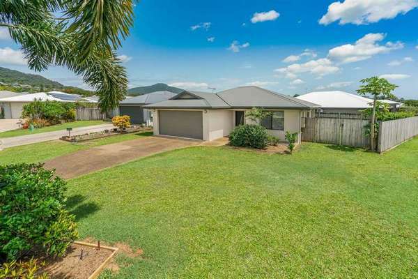 2 Hunter Close, Redlynch - Thumbnail 3