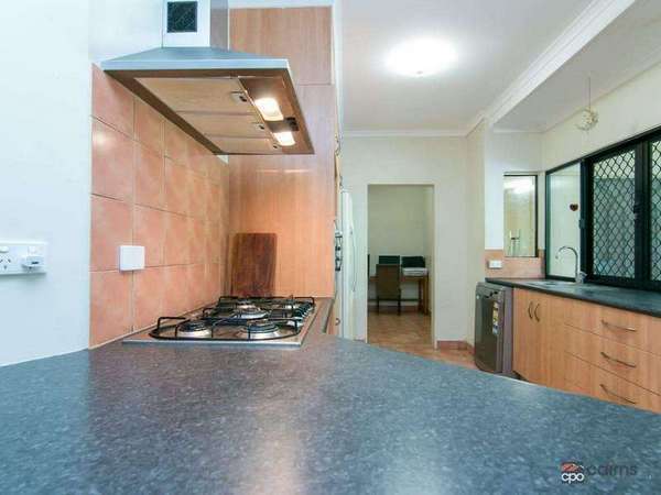 13 Kalyan Close, Caravonica - Thumbnail 3