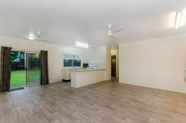 6 Bicentennial Road, Bentley Park - Thumbnail 2