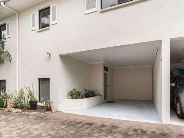 3/13 Amphora Street, Palm Cove - Thumbnail 2