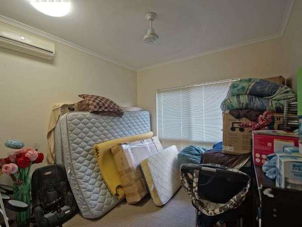 40 Slipper Street, Edmonton - Thumbnail 4