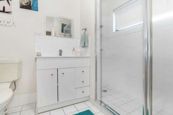35/21-31 Poinciana Street, Holloways Beach - Thumbnail 4
