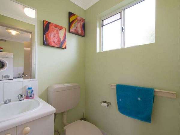 81-83 Jensen Street, Whitfield - Thumbnail 3
