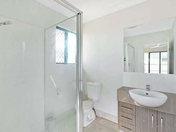 5 Hunter Cl, Redlynch - Thumbnail 5