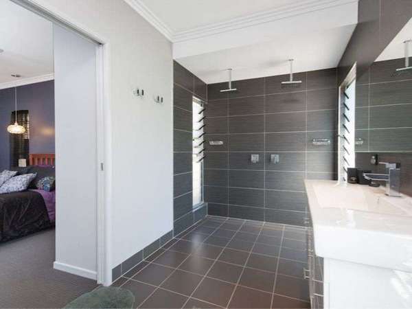 6 Queely Street, Redlynch - Thumbnail 8