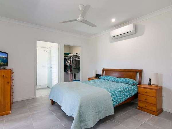 38 Perserverance Street, Redlynch - Thumbnail 5