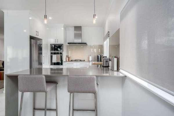 21 Michaelangelo Drive, Redlynch - Thumbnail 4