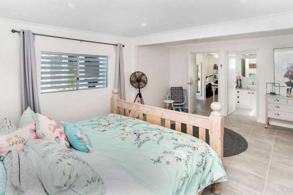 3 Gerbera Street, Holloways Beach - Thumbnail 6