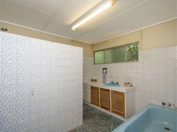 217 Harvey Road, Redlynch - Thumbnail 5