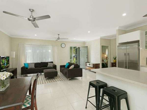 21 Meander Cl, Brinsmead - Thumbnail 5