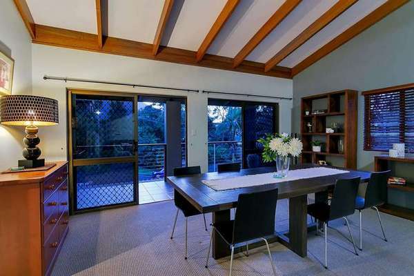 15 Slate Close, Brinsmead - Thumbnail 5