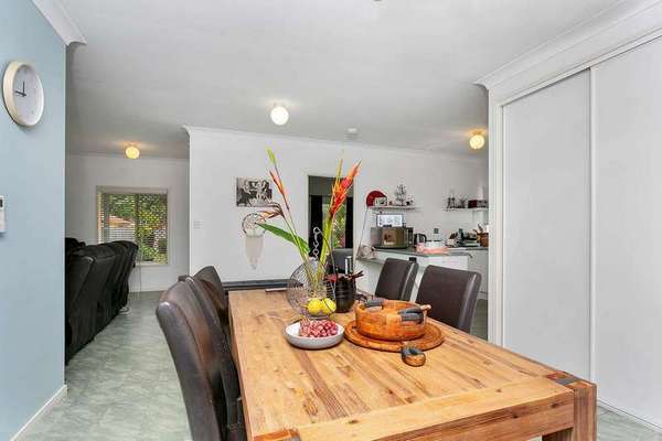 17 Fairley Street, Redlynch - Thumbnail 3