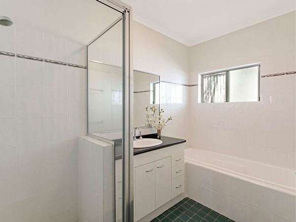 21 Knight Road, Smithfield - Thumbnail 6