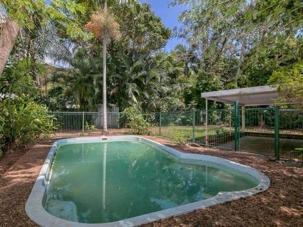 43 Impey Street, Caravonica - Thumbnail 3