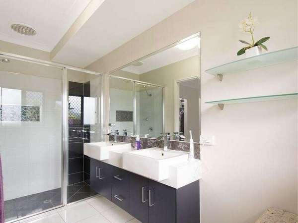 4-6 Willoughby Close, Redlynch - Thumbnail 3
